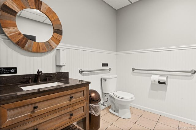 825 route 25a, Miller Place, NY 11764