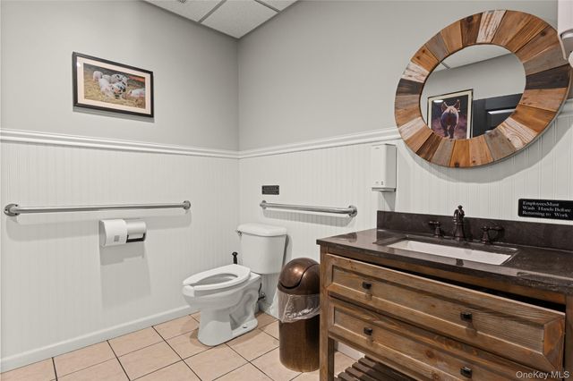 825 route 25a, Miller Place, NY 11764