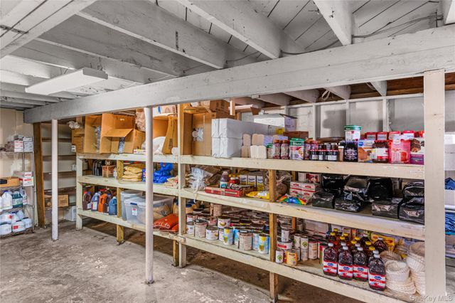 825 route 25a, Miller Place, NY 11764