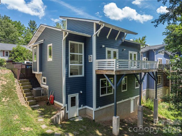 39 Hubbard Avenue, Asheville, NC 28806