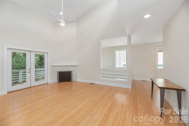 39 Hubbard Avenue, Asheville, NC 28806