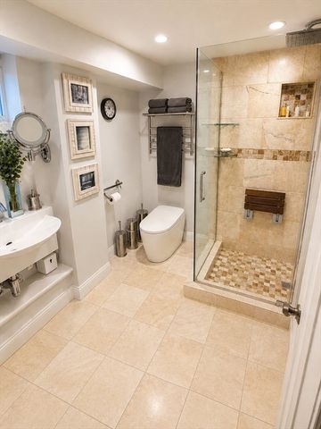 34 Blossomcrest Rd, Lexington, MA 02421