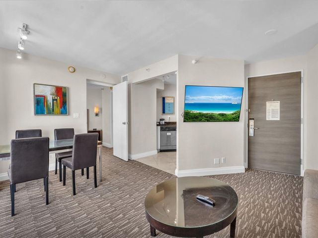 2670 E Sunrise Boulevard 626, Fort Lauderdale, FL 33304