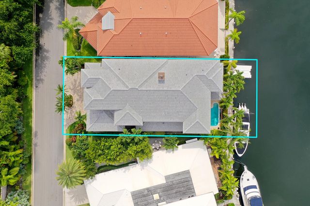 5332 Boca Marina Circle N, Boca Raton, FL 33487