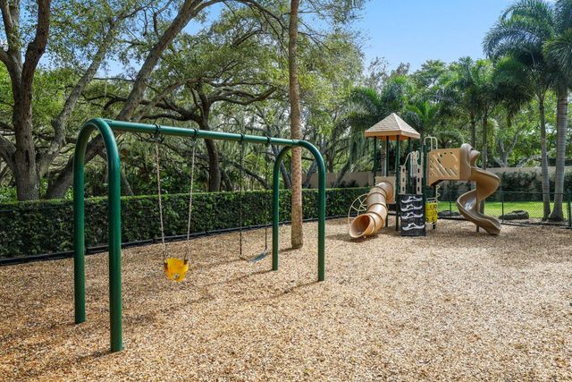 5332 Boca Marina Circle N, Boca Raton, FL 33487
