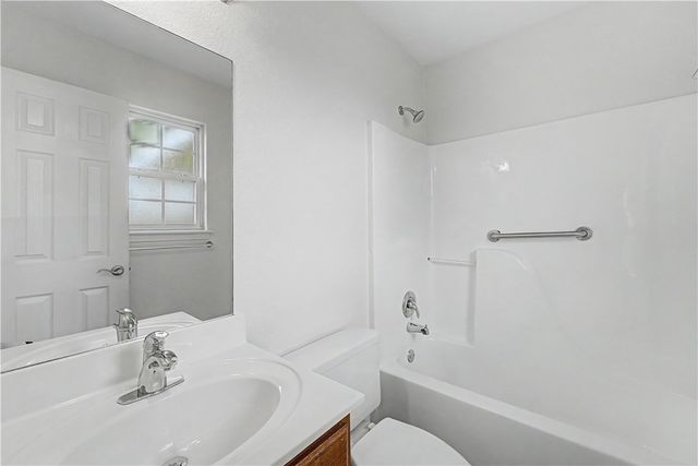 871 Bliss Street, Centerton, AR 72719