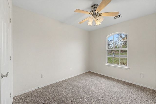 871 Bliss Street, Centerton, AR 72719