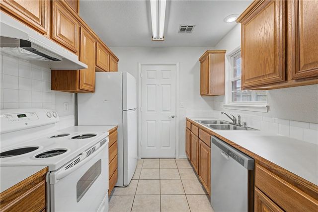 871 Bliss Street, Centerton, AR 72719