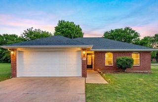 871 Bliss Street, Centerton, AR 72719