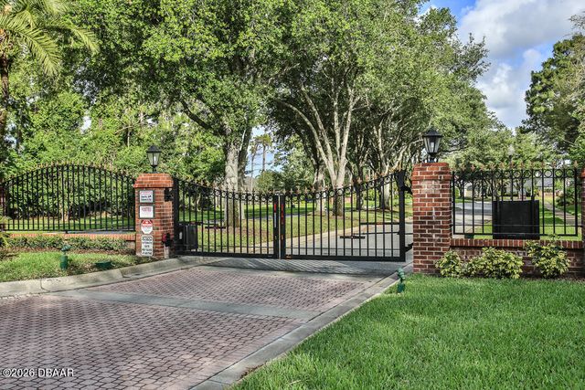 6183 Sabal Point Circle, Port Orange, FL 32128