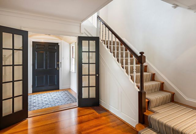 35 Sandy Pond Rd, Lincoln, MA 01773