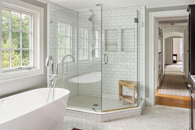 35 Sandy Pond Rd, Lincoln, MA 01773