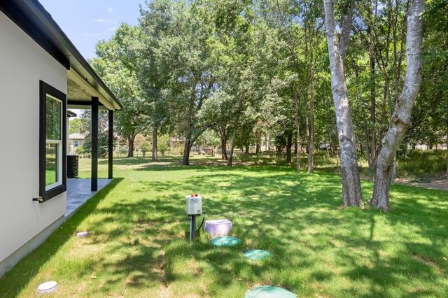 147 Puu Waa Waa LN, Bastrop, TX 78602