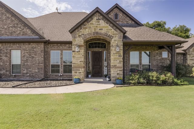 505 Boz Road, Waxahachie, TX 75167