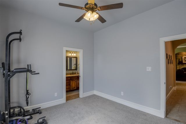 505 Boz Road, Waxahachie, TX 75167