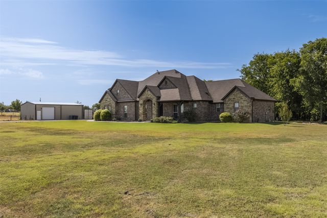 505 Boz Road, Waxahachie, TX 75167