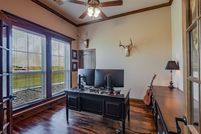 505 Boz Road, Waxahachie, TX 75167