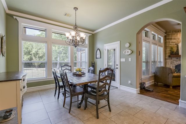505 Boz Road, Waxahachie, TX 75167