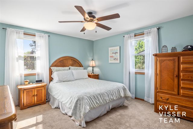 2032 Edgewood Avenue, Grand Rapids, MI 49546