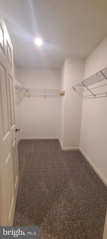 4 WICKERBERRY PL, Gordonville, PA 17529