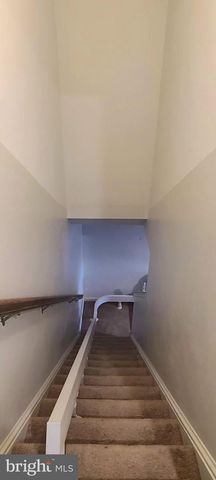 4 WICKERBERRY PL, Gordonville, PA 17529