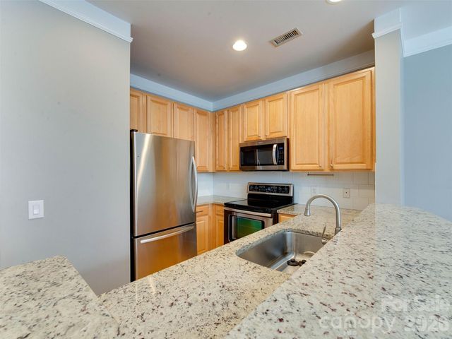 400 Clarice Avenue 175, Charlotte, NC 28204