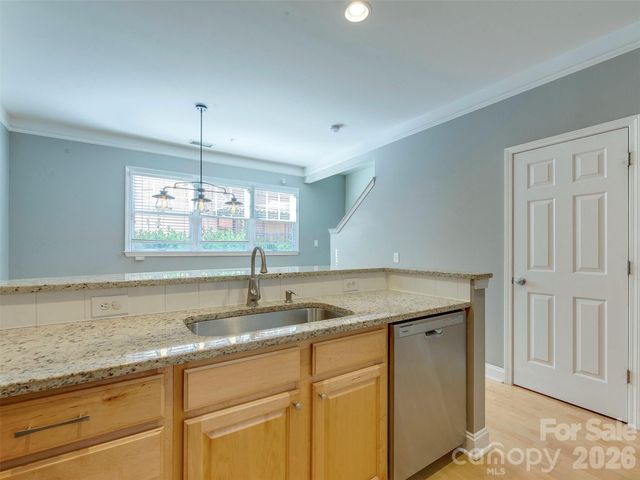 400 Clarice Avenue 175, Charlotte, NC 28204