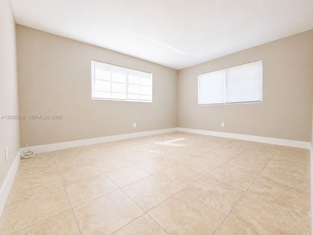 13700 NE 6th Ave 106, North Miami, FL 33161