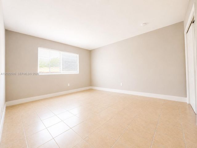 13700 NE 6th Ave 106, North Miami, FL 33161