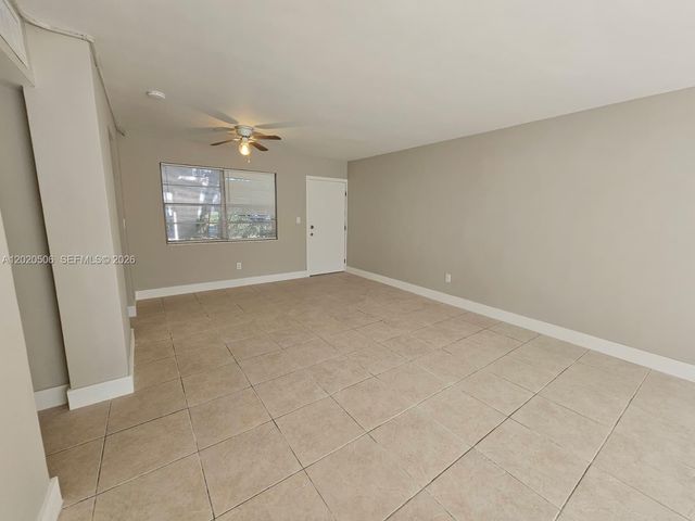 13700 NE 6th Ave 106, North Miami, FL 33161