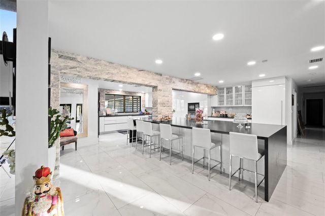 4131 NW 99TH Avenue, Coral Springs, FL 33065