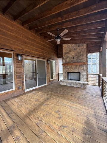 213 Nexus Dr, Ellijay, GA 30540