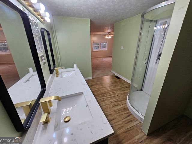 1252 Lawrenceville Suwanee Road, Lawrenceville, GA 30043