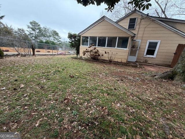 1252 Lawrenceville Suwanee Road, Lawrenceville, GA 30043