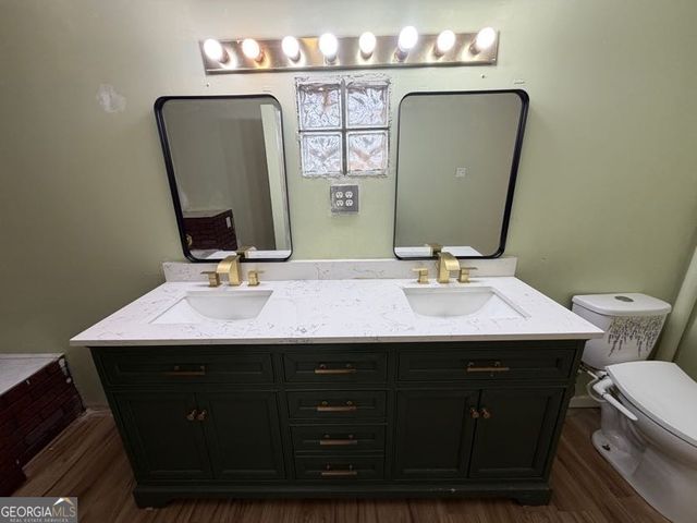 1252 Lawrenceville Suwanee Road, Lawrenceville, GA 30043