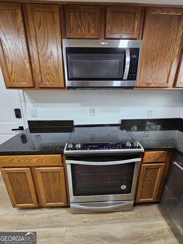 1252 Lawrenceville Suwanee Road, Lawrenceville, GA 30043