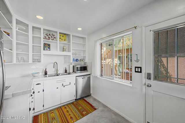 3016 E 6th Street F22, Tucson, AZ 85716
