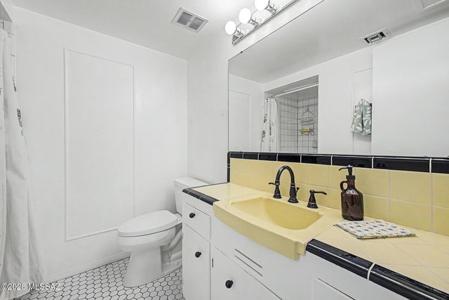 3016 E 6th Street F22, Tucson, AZ 85716