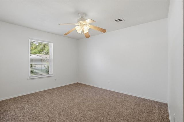 1604 NE 4th Street, Moore, OK 73160