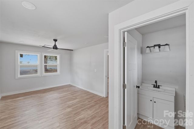 3027 Remington Street, Charlotte, NC 28216