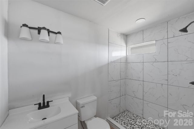 3027 Remington Street, Charlotte, NC 28216