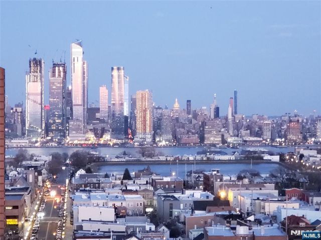 809 22nd Street 1102, Union City, NJ 07087
