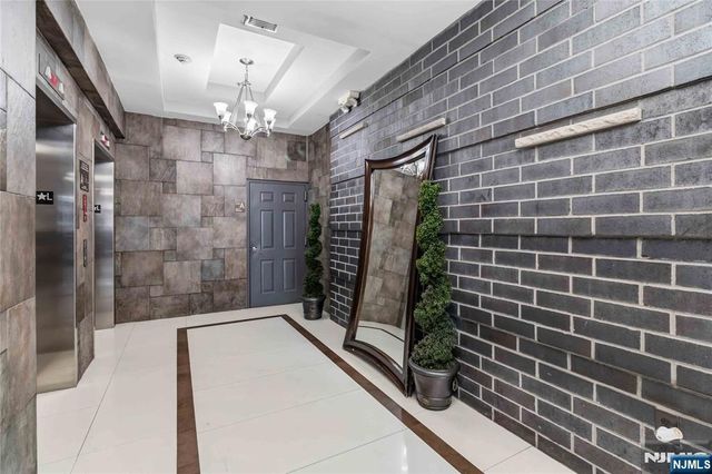 809 22nd Street 1102, Union City, NJ 07087