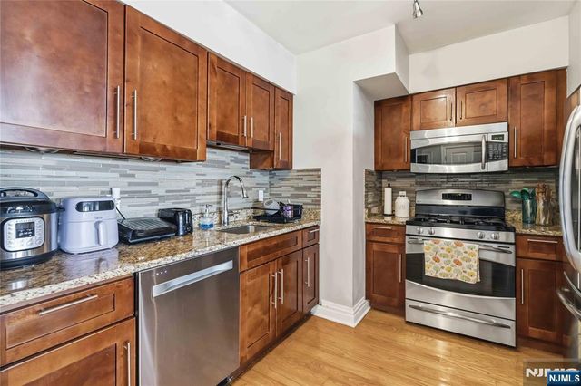 809 22nd Street 1102, Union City, NJ 07087