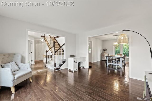 4126 Villager Drive, Lake Orion, MI 48359