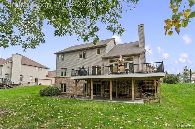 4126 Villager Drive, Lake Orion, MI 48359