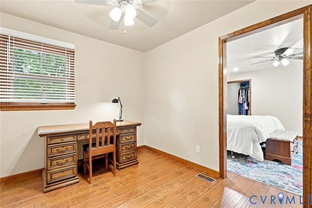7266 Trimiew Estate Ln, Hanover, VA 23111