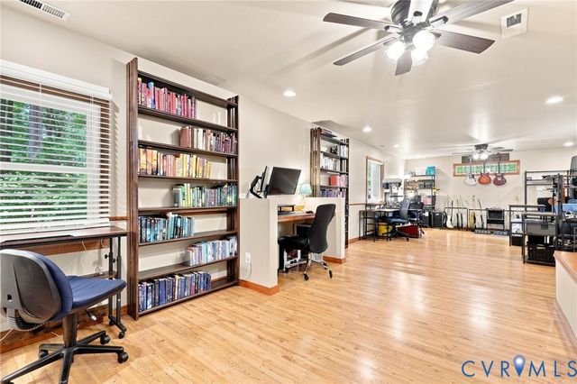 7266 Trimiew Estate Ln, Hanover, VA 23111