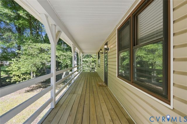 7266 Trimiew Estate Ln, Hanover, VA 23111