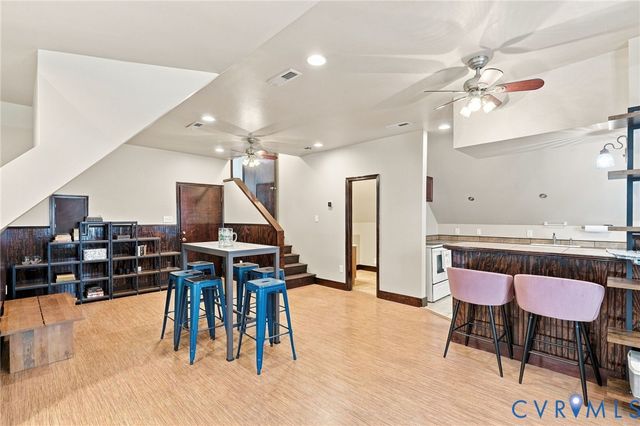 7266 Trimiew Estate Ln, Hanover, VA 23111